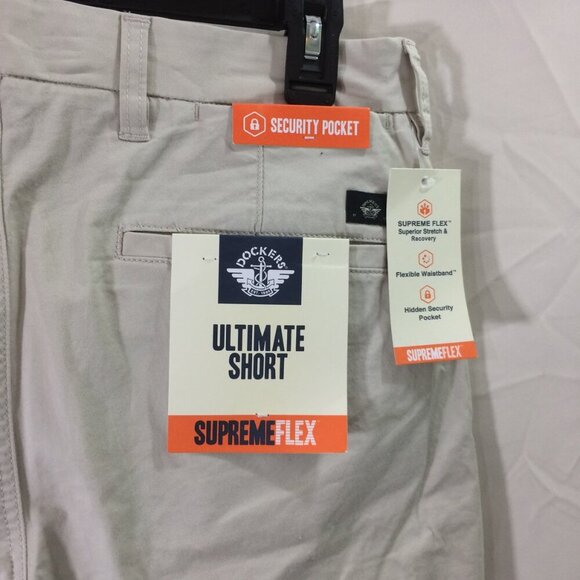 NEW Dockers Mens Shorts Ultimate Supreme Flex Beige Flat Front Slash Pockets 30 - Picture 3 of 4